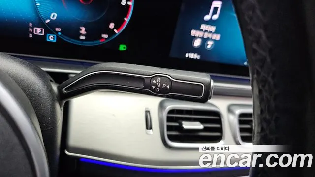 Mercedes-Benz GLE-Class 2019 — фото 12