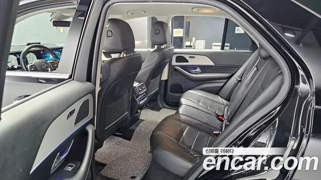 Mercedes-Benz GLE-Class 2019 — фото 16
