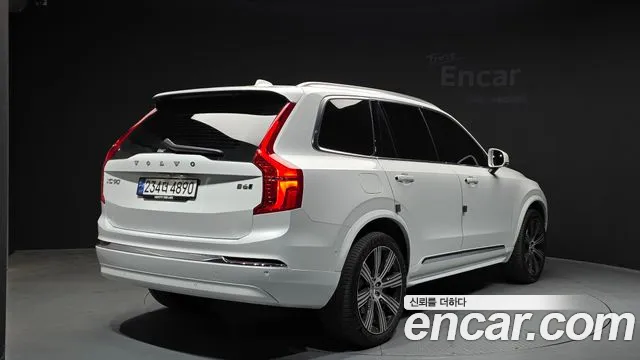 Volvo XC90 2023 — фото 2