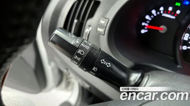 Kia Sportage 2011 — фото 15