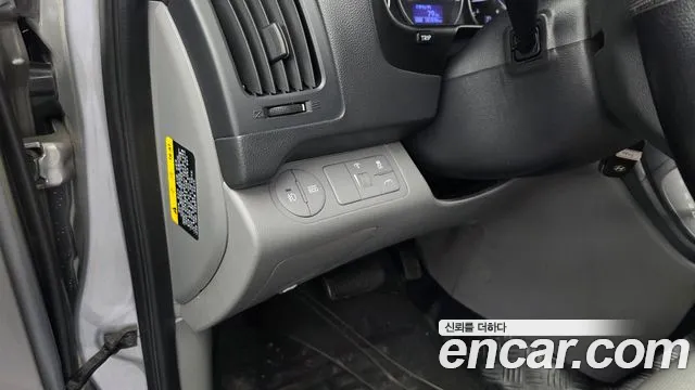 Hyundai Starex 2018 — фото 17