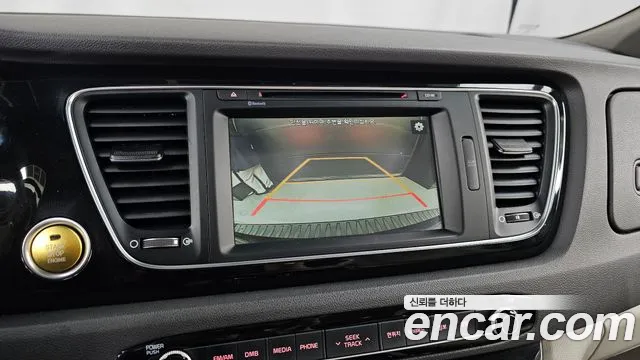 Kia Canival 2015 — фото 15