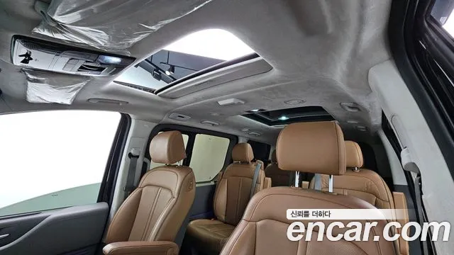 Hyundai Staria 2022 — фото 19
