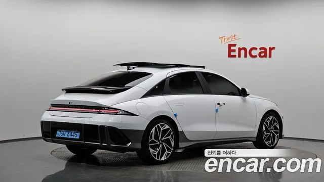 Hyundai Ioniq6 2023 — фото 1