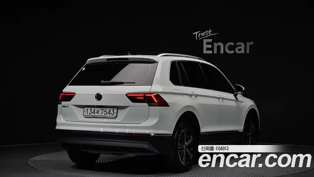 Volkswagen Tiguan 2020 — фото 2