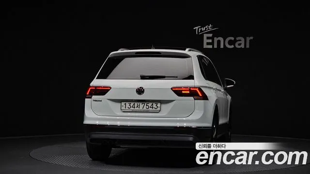 Volkswagen Tiguan 2020 — фото 4