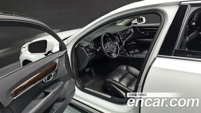 Volvo S90 2017 — фото 10