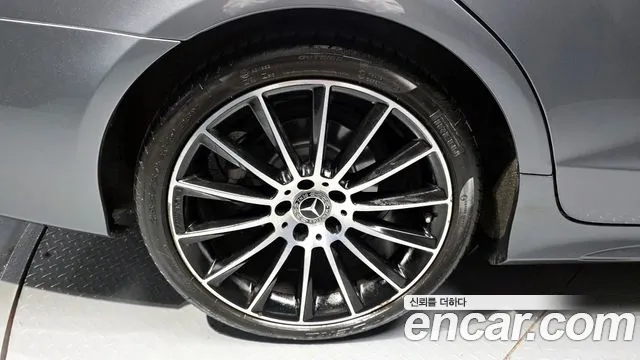 Mercedes-Benz CLS-Class 2017 — фото 5