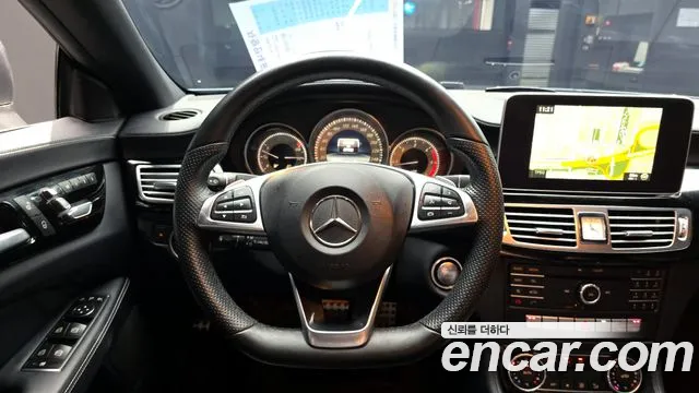 Mercedes-Benz CLS-Class 2017 — фото 19