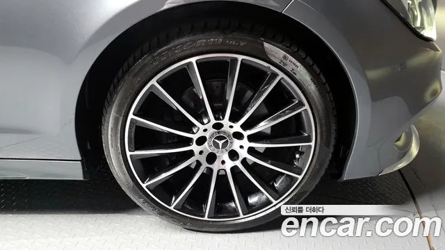 Mercedes-Benz CLS-Class 2017 — фото 7