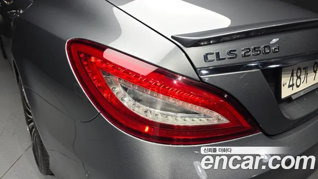 Mercedes-Benz CLS-Class 2017 — фото 9