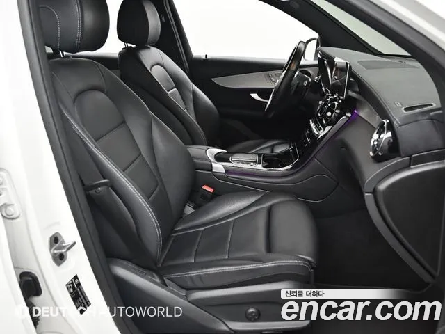 Mercedes-Benz GLC-Class 2022 — фото 10