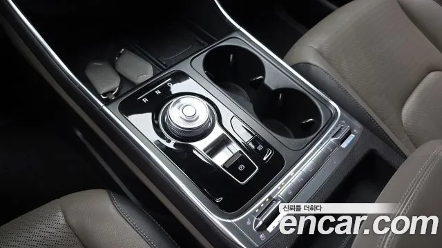 Kia Canival 2024 — фото 12