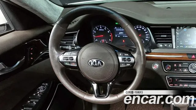Kia K7 2016 — фото 13