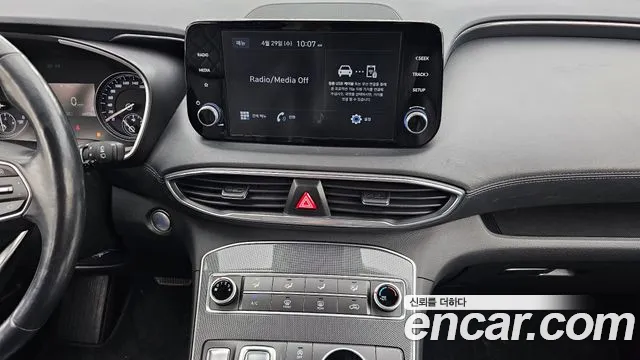 Hyundai Santafe 2021 — фото 14