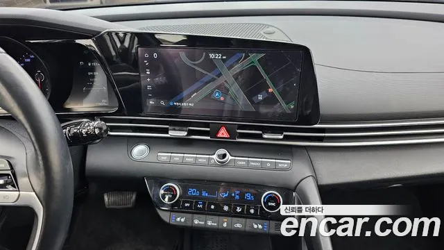 Hyundai AVANTE 2023 — фото 14