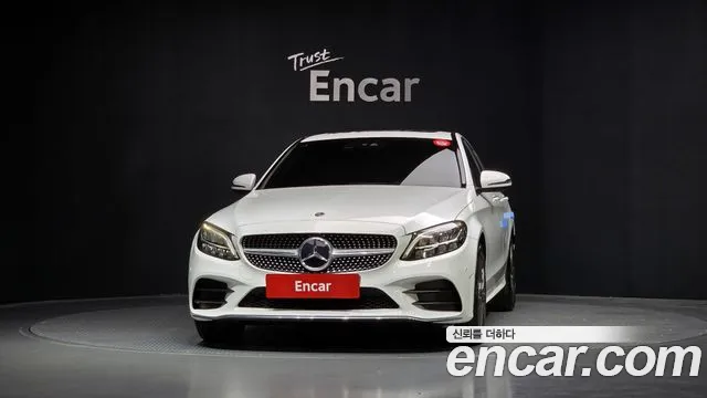 Mercedes-Benz C-Class 2019 — фото 3