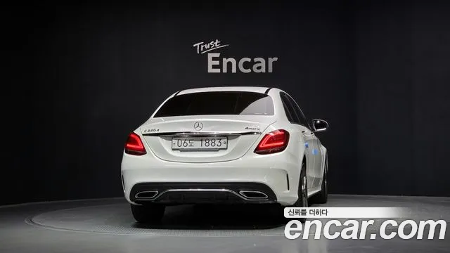 Mercedes-Benz C-Class 2019 — фото 4