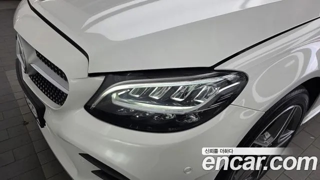 Mercedes-Benz C-Class 2019 — фото 8