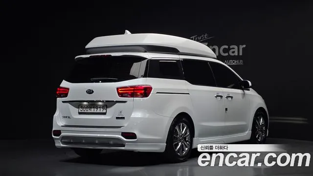 Kia Canival 2020 — фото 2