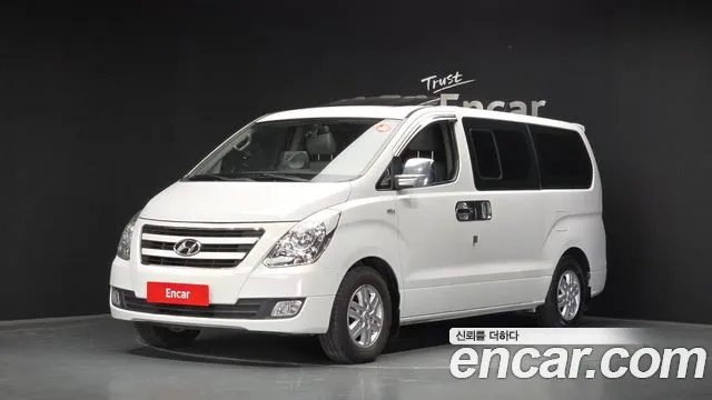 Hyundai Starex 2017 — фото 2