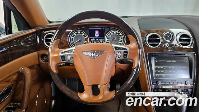 Bentley Flying Spur 2015 — фото 13