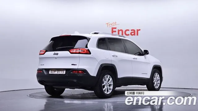 Jeep Cherokee 2016 — фото 2