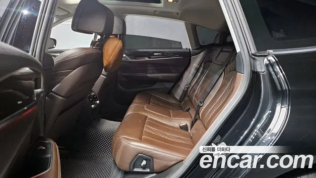 BMW Gran Turismo 2019 — фото 18