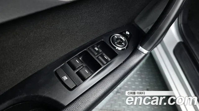 Hyundai i40 2018 — фото 18