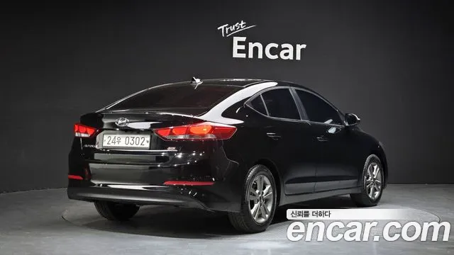 Hyundai AVANTE 2017 — фото 2
