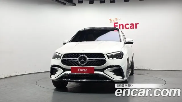 Mercedes-Benz GLE-Class 2024 — фото 3