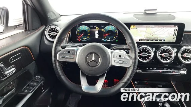 Mercedes-Benz GLB-Class 2020 — фото 13