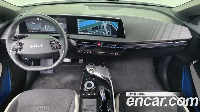 Kia EV6 2022 — фото 7