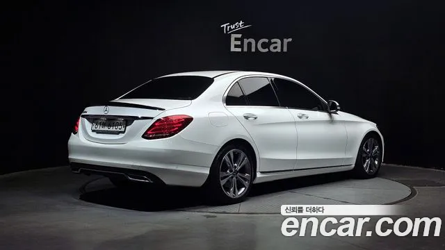Mercedes-Benz C-Class 2018 — фото 2