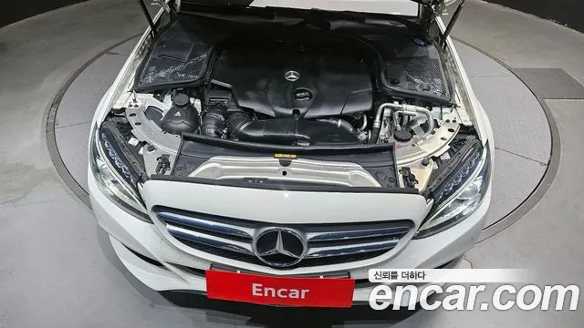 Mercedes-Benz C-Class 2018 — фото 6