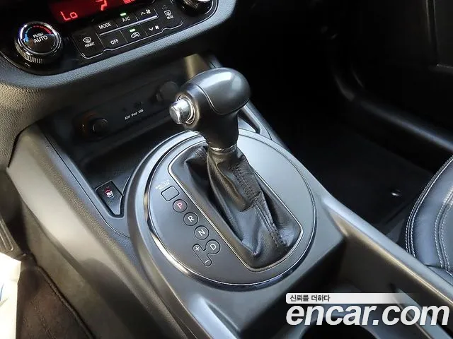 Kia Sportage 2013 — фото 10