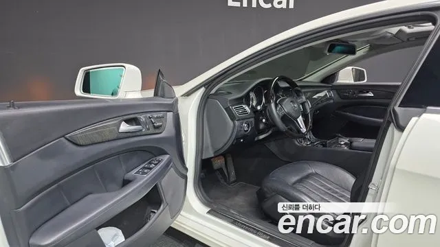 Mercedes-Benz CLS-Class 2014 — фото 12