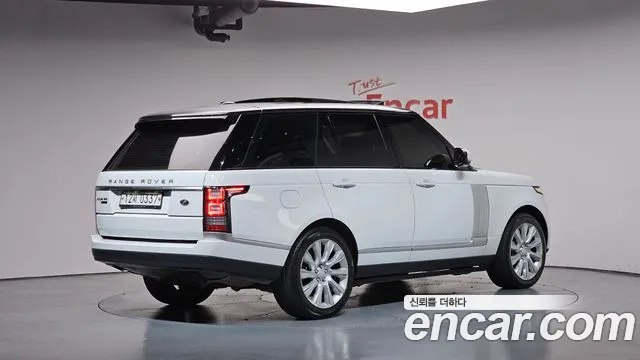 Land Rover Range Rover 2016 — фото 1