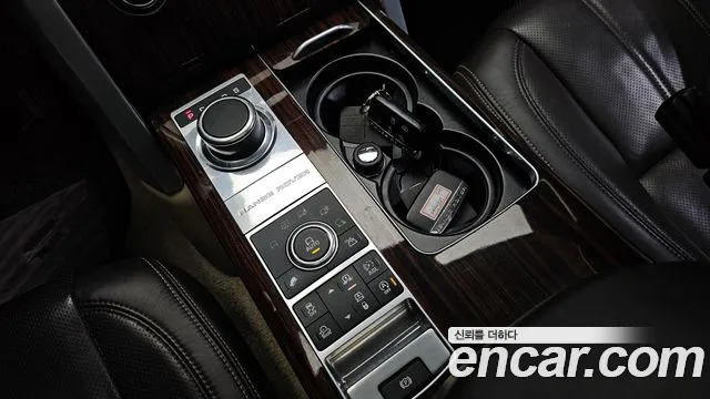 Land Rover Range Rover 2016 — фото 11