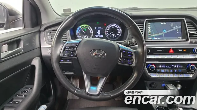 Hyundai Sonata 2018 — фото 13