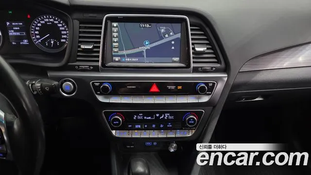 Hyundai Sonata 2018 — фото 14