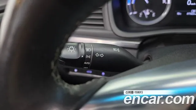 Hyundai Sonata 2018 — фото 17