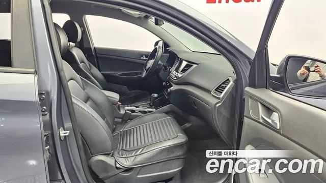 Hyundai Tucson 2018 — фото 11