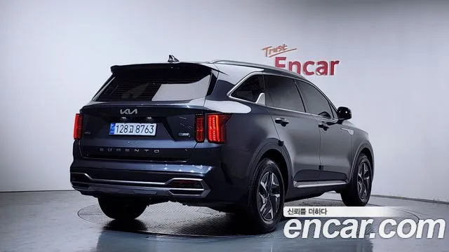 Kia Sorento 2022 — фото 1