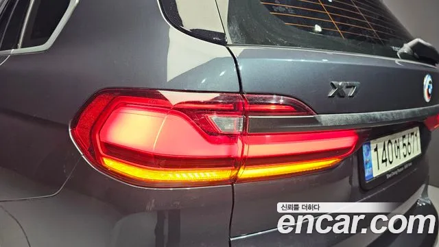BMW X7 2022 — фото 9