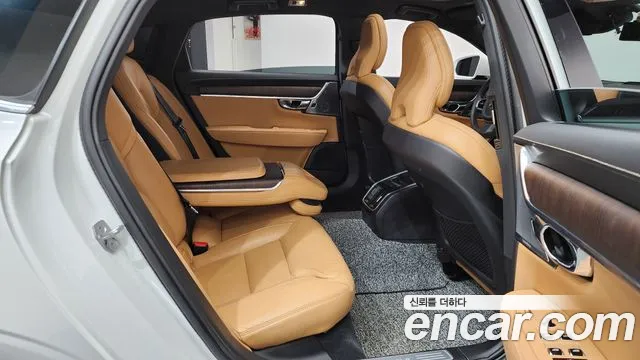 Volvo S90 2021 — фото 11