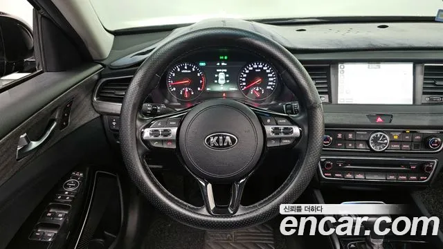 Kia K7 2017 — фото 17
