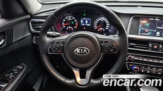 Kia K5 2018 — фото 18