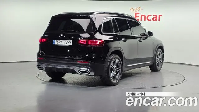 Mercedes-Benz GLB-Class 2021 — фото 2
