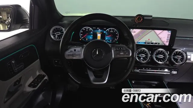 Mercedes-Benz GLB-Class 2021 — фото 19
